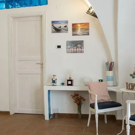 Little House Apartment *