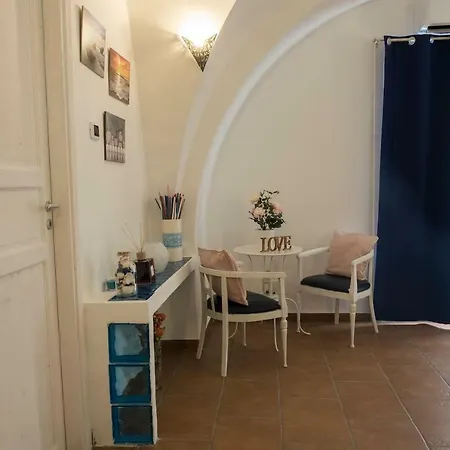 Little House Apartment *