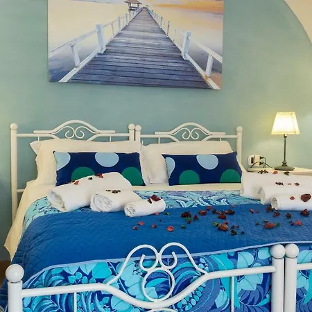 Little House Apartment *